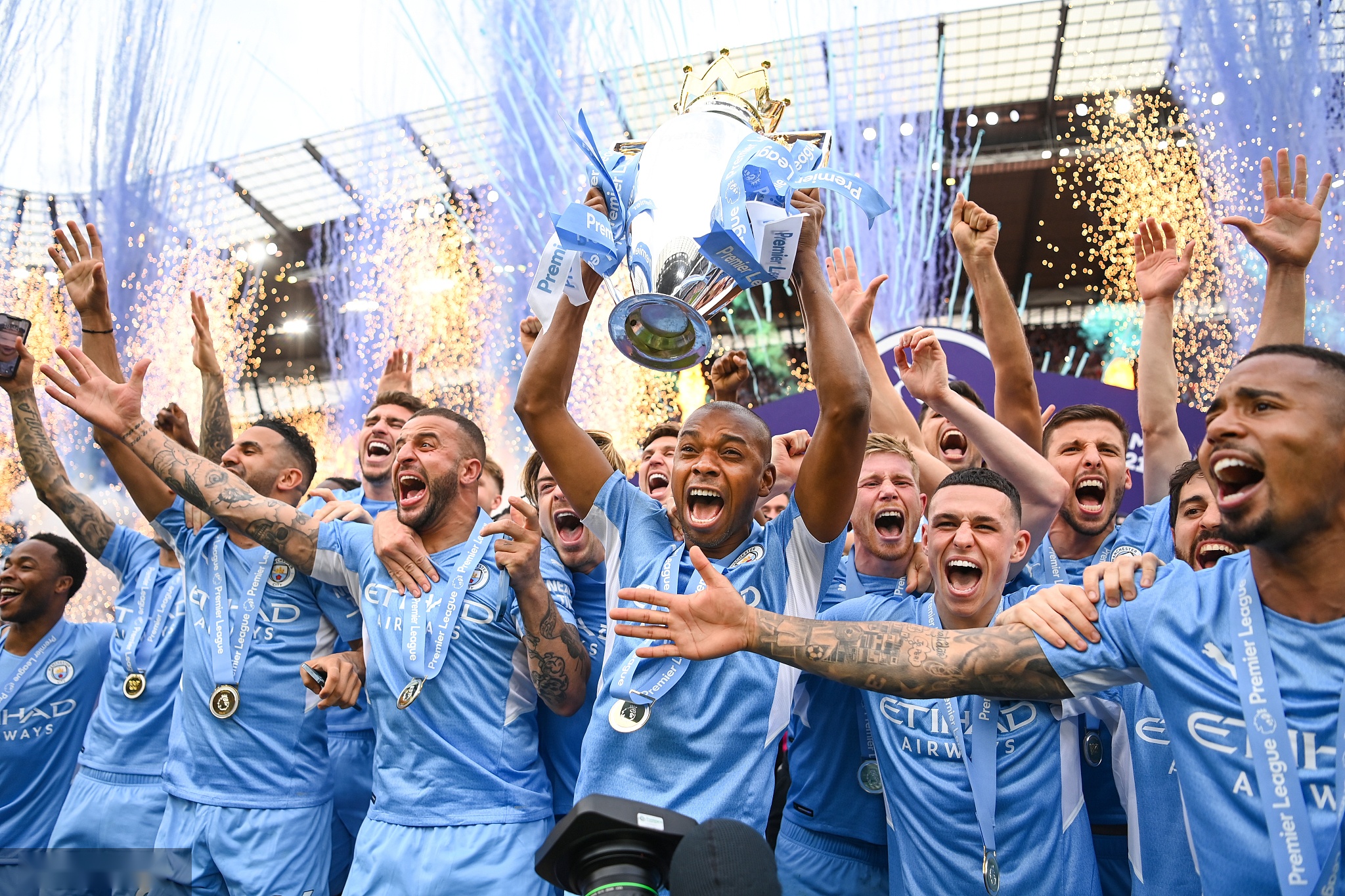 谁在拉低上 谁在拉低上